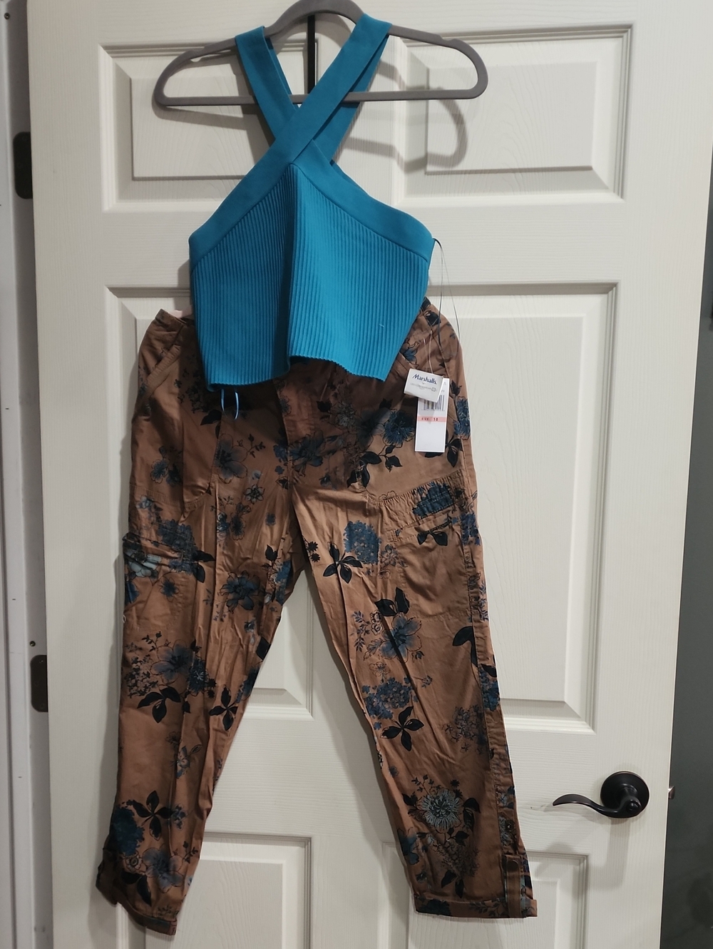 Democracy Teal Crossback Crop Top with Brown Floral Straight-Leg Pants